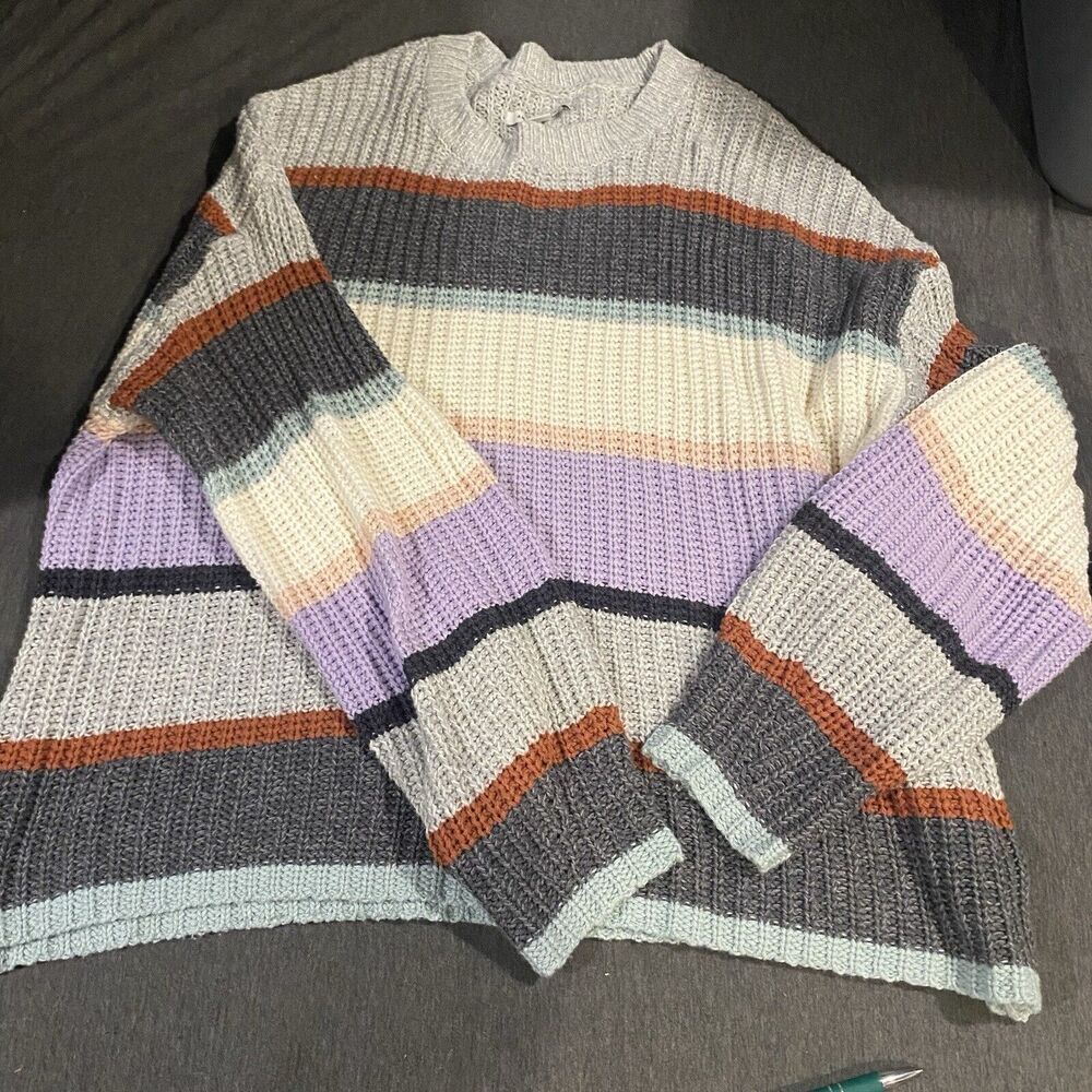American Eagle Women Striped Sweater Medium